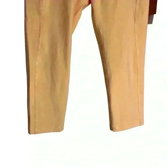 Girlfriend Collective High Waist Capri Leggings in Sunburst Size XS - Picture 4 of 10